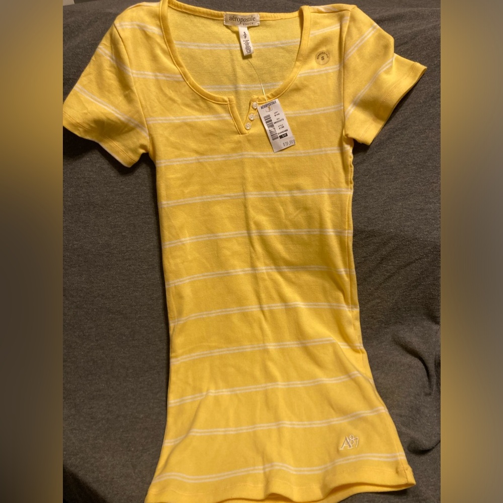 NWT Aeropostale girls Sm tee yellow with white stripes